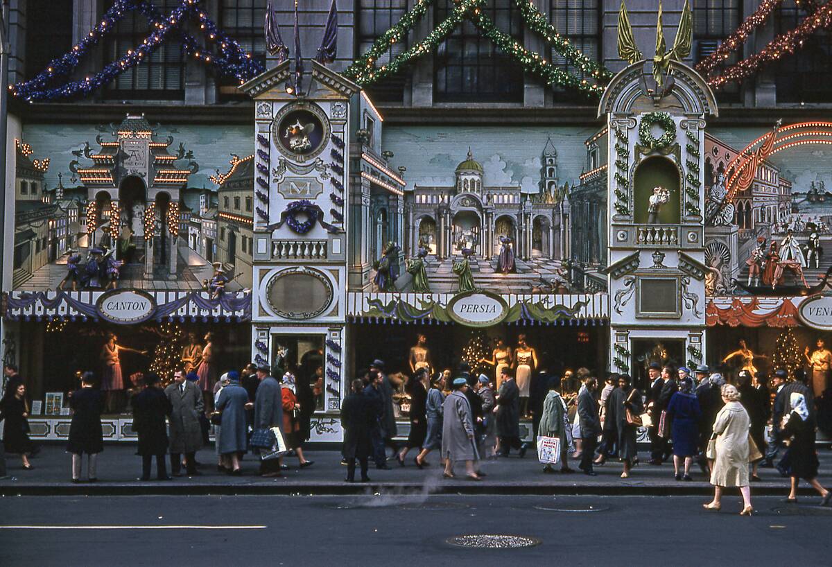 Saks Fifth Avenue Display, Christmas 1960