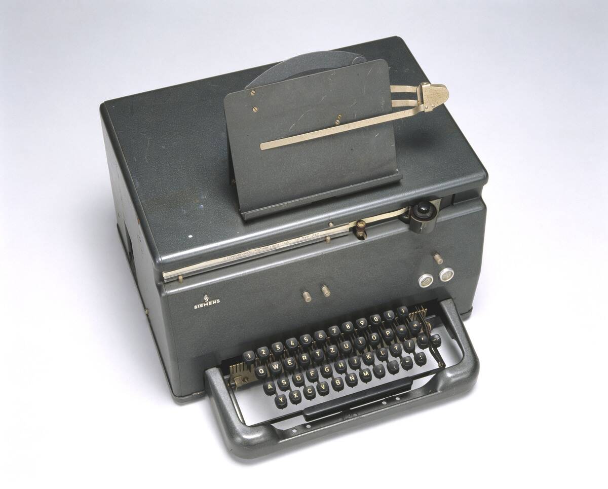 Siemens-Hell-Schreiber stop-start facsimile telegraph, model T, 1956.