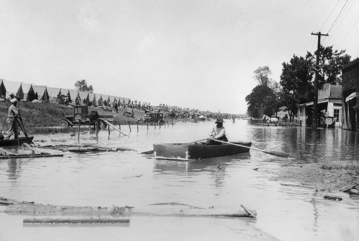Town Flooded by Mississippi River