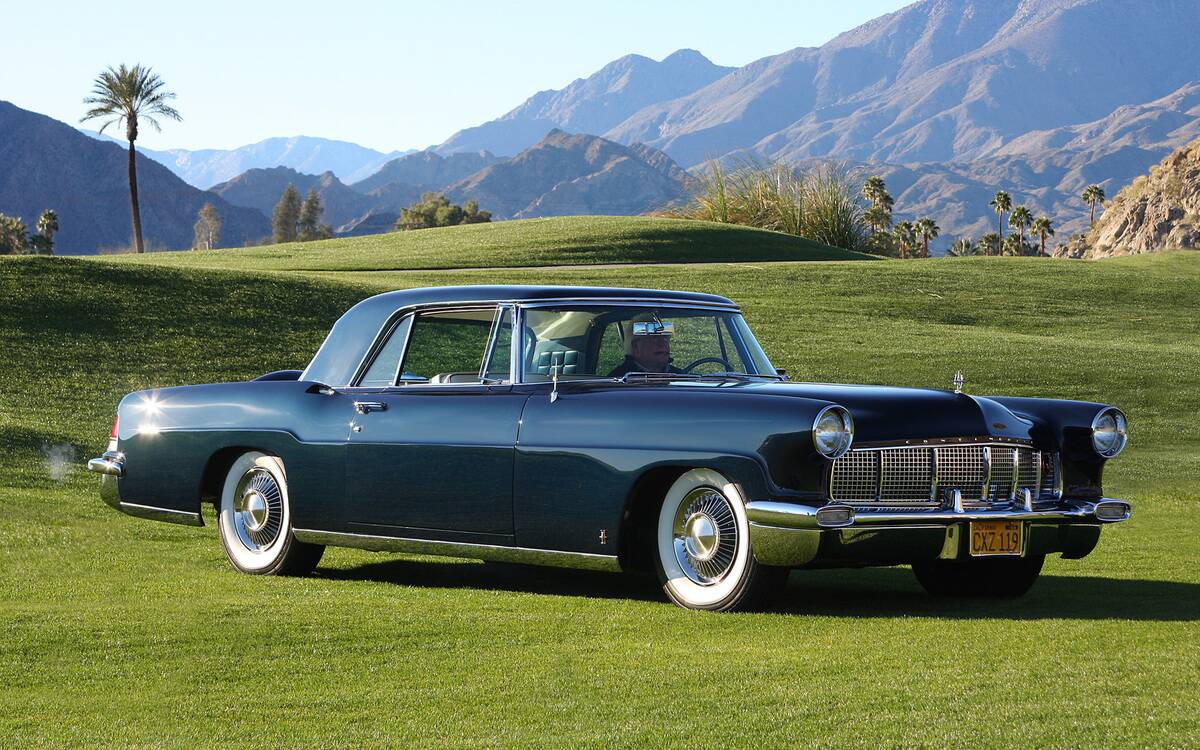 1956_Continental_Mark_II_ midnight_blue_-_fvr