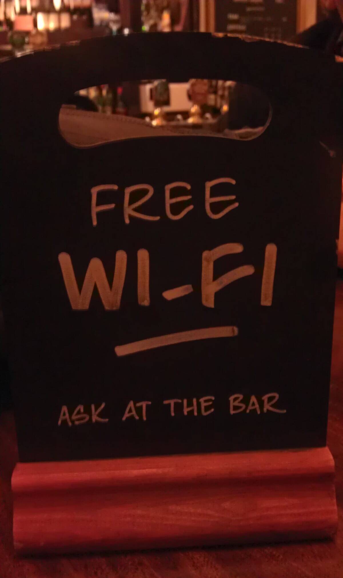Free_Wi-Fi_sign_in_pub