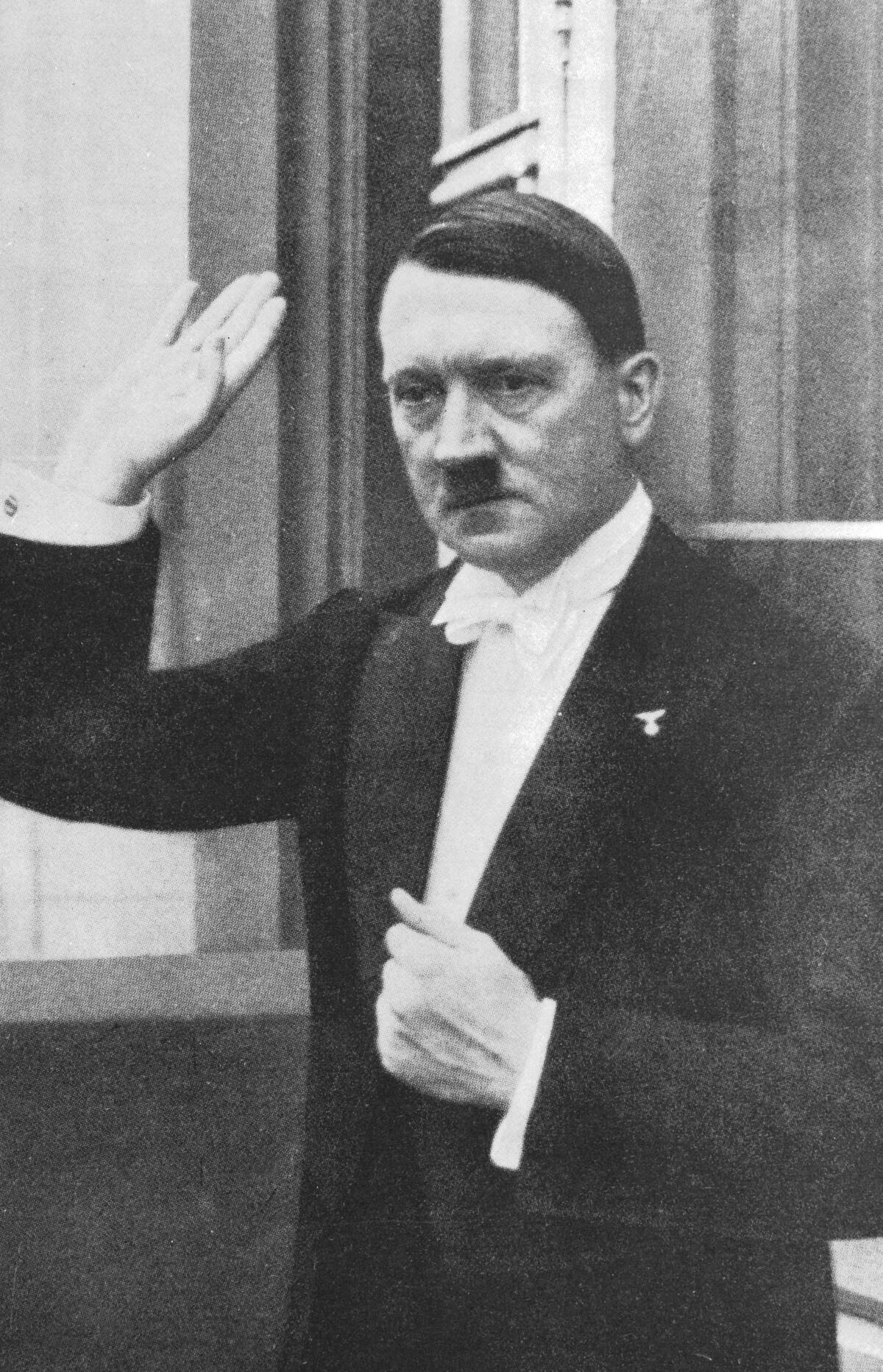 Adolph Hitler (1889-1945) German dictator a1933...