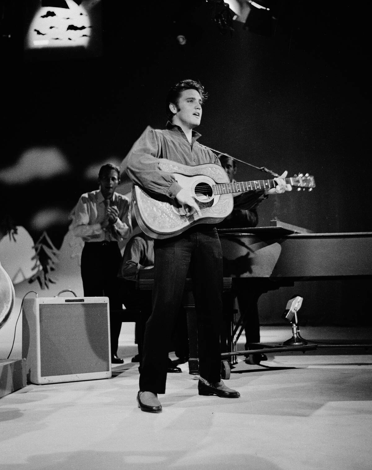 Elvis Perfroms On 'The Ed Sullivan Show'