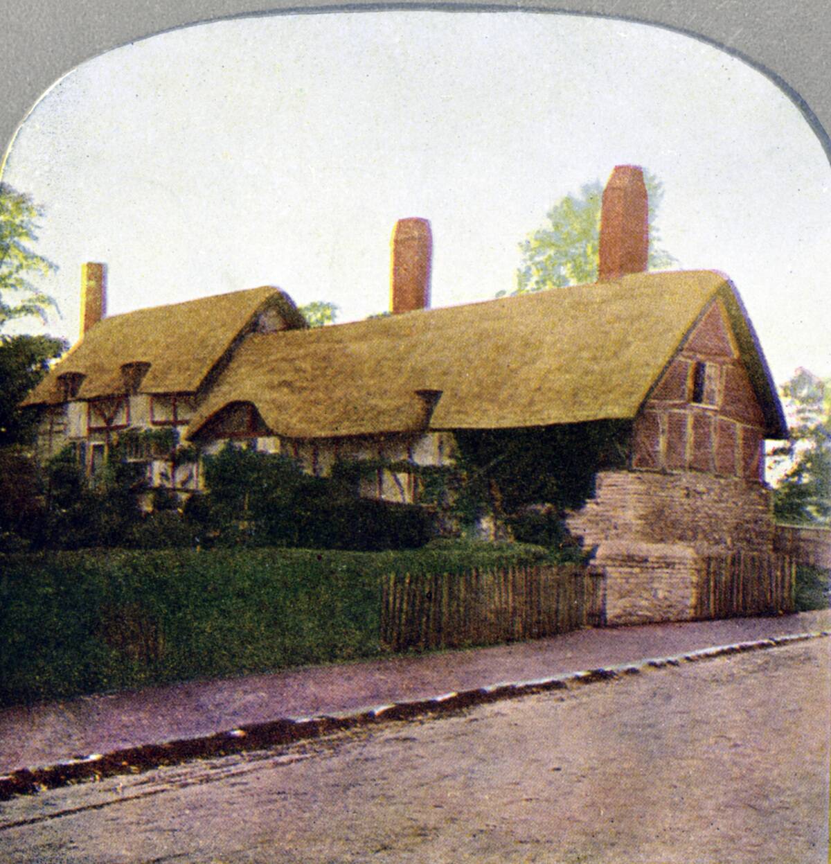 Ann Hathaway's cottage, Stratford-upon-Avon, Warwickshire, early 20th century.
