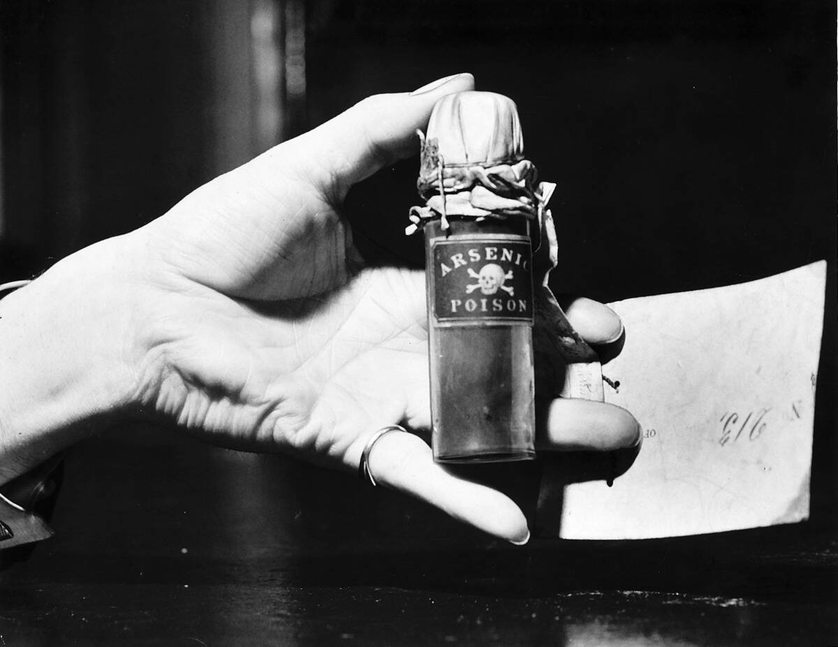 Arsenic poison used in Madeleine Smith murder trial, circa 1857