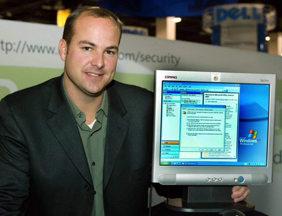 COMDEX 2003 - Ryan Hamlin Shows SmartScreen Anti-Spam Technology