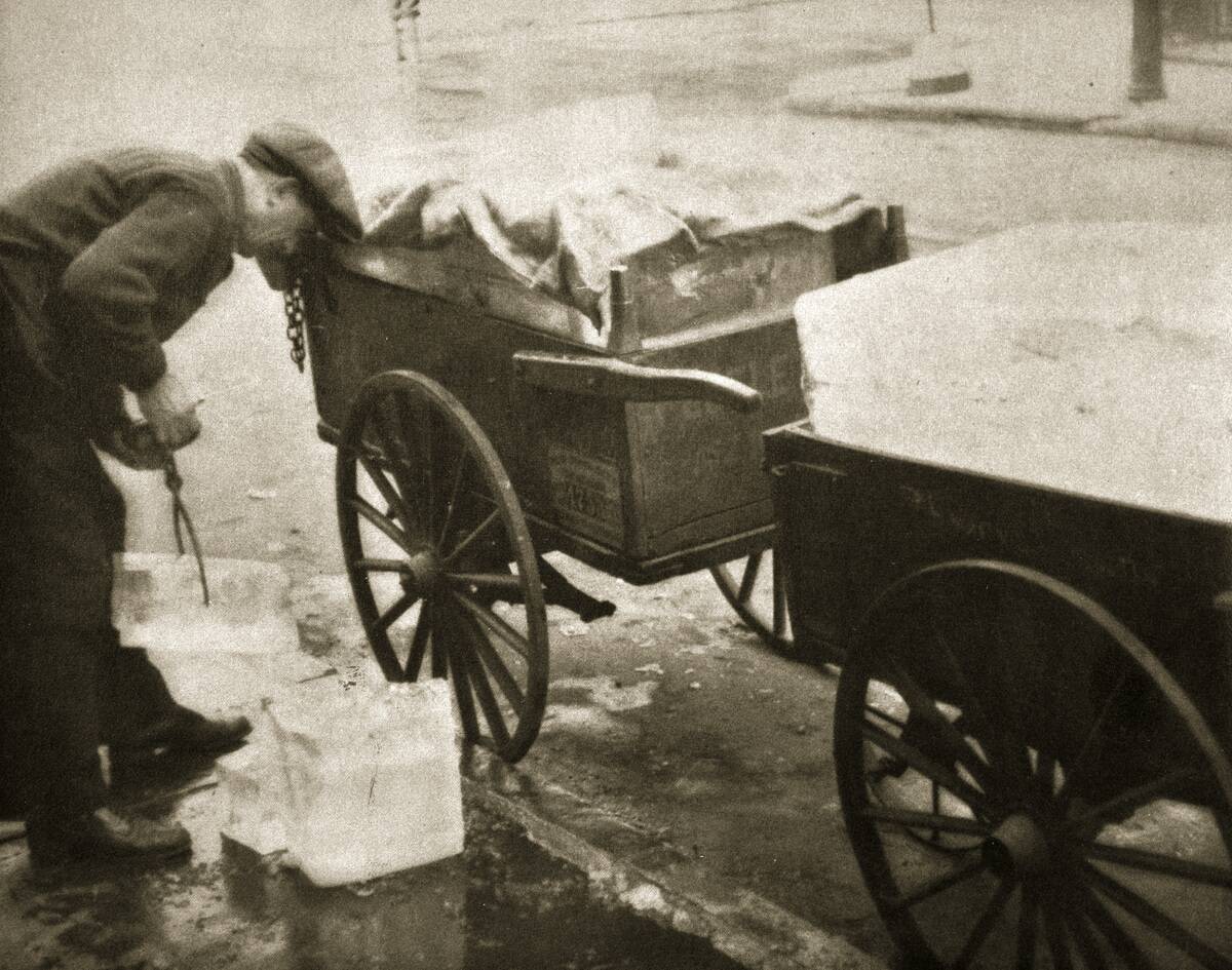 Ice Man Making His Morning Deliveries In West 10th Street New York USA circa 1910s-circa 1930s(?)
