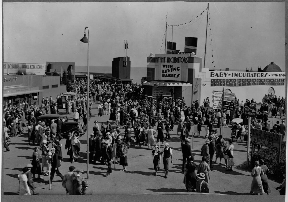 Infant Incubator Exhibition Building