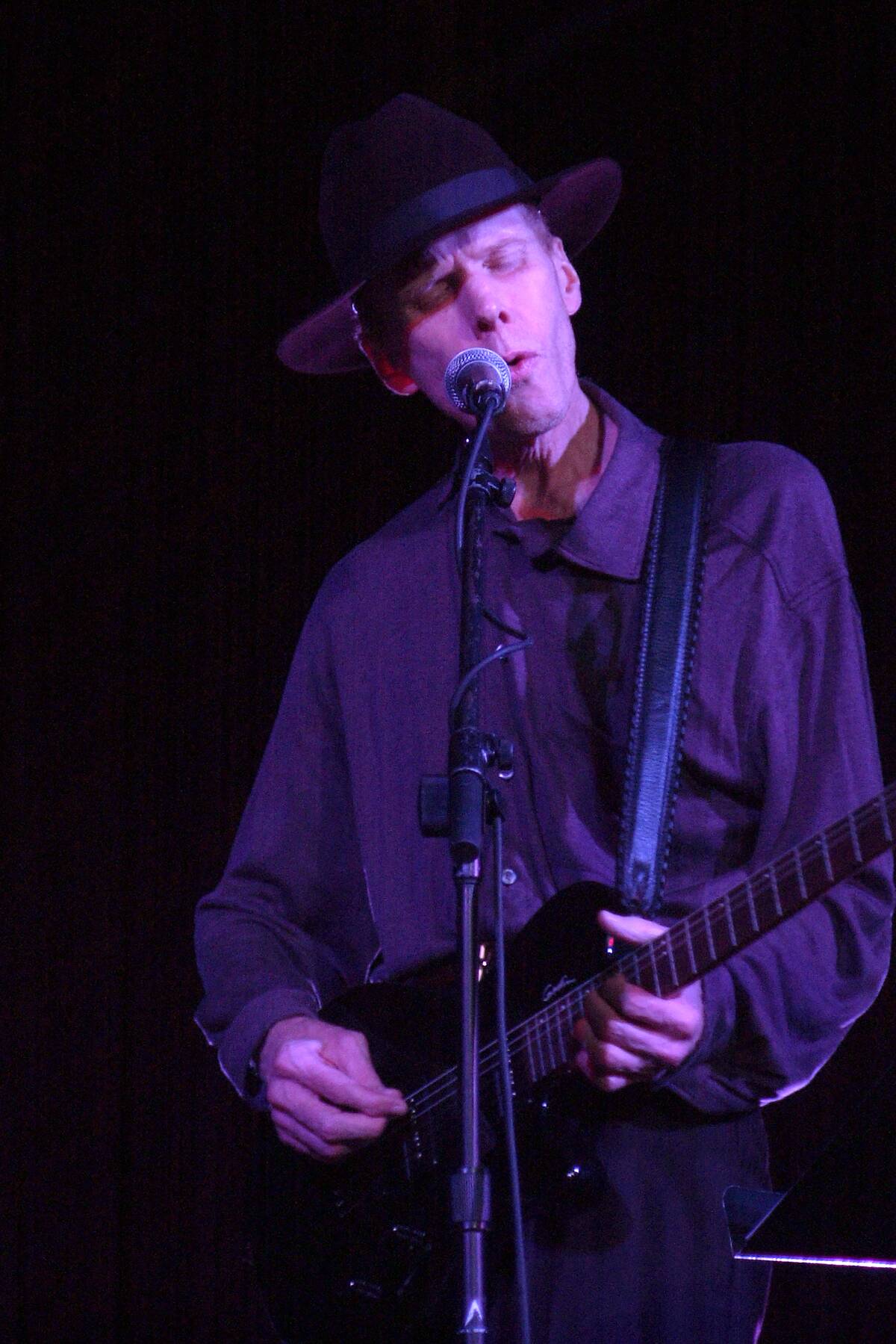 Jandek Performs At The Austin Scottish Rite Theater