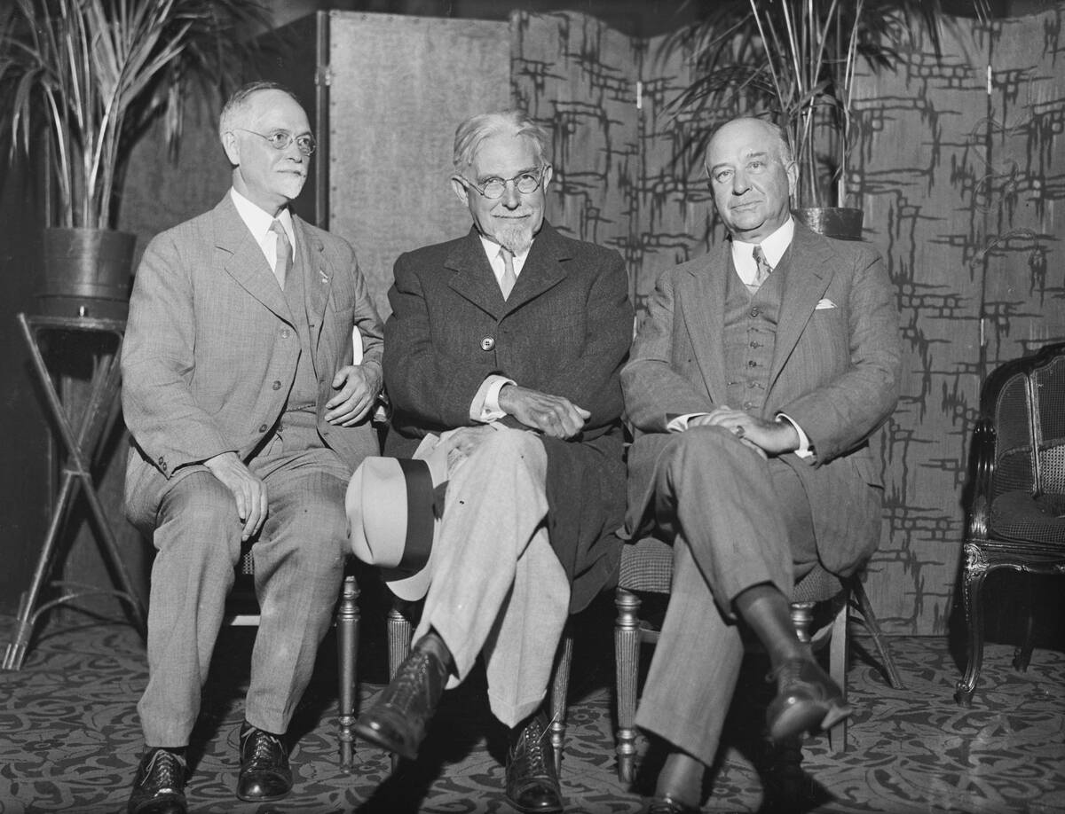 Meeting of Prominent US Men