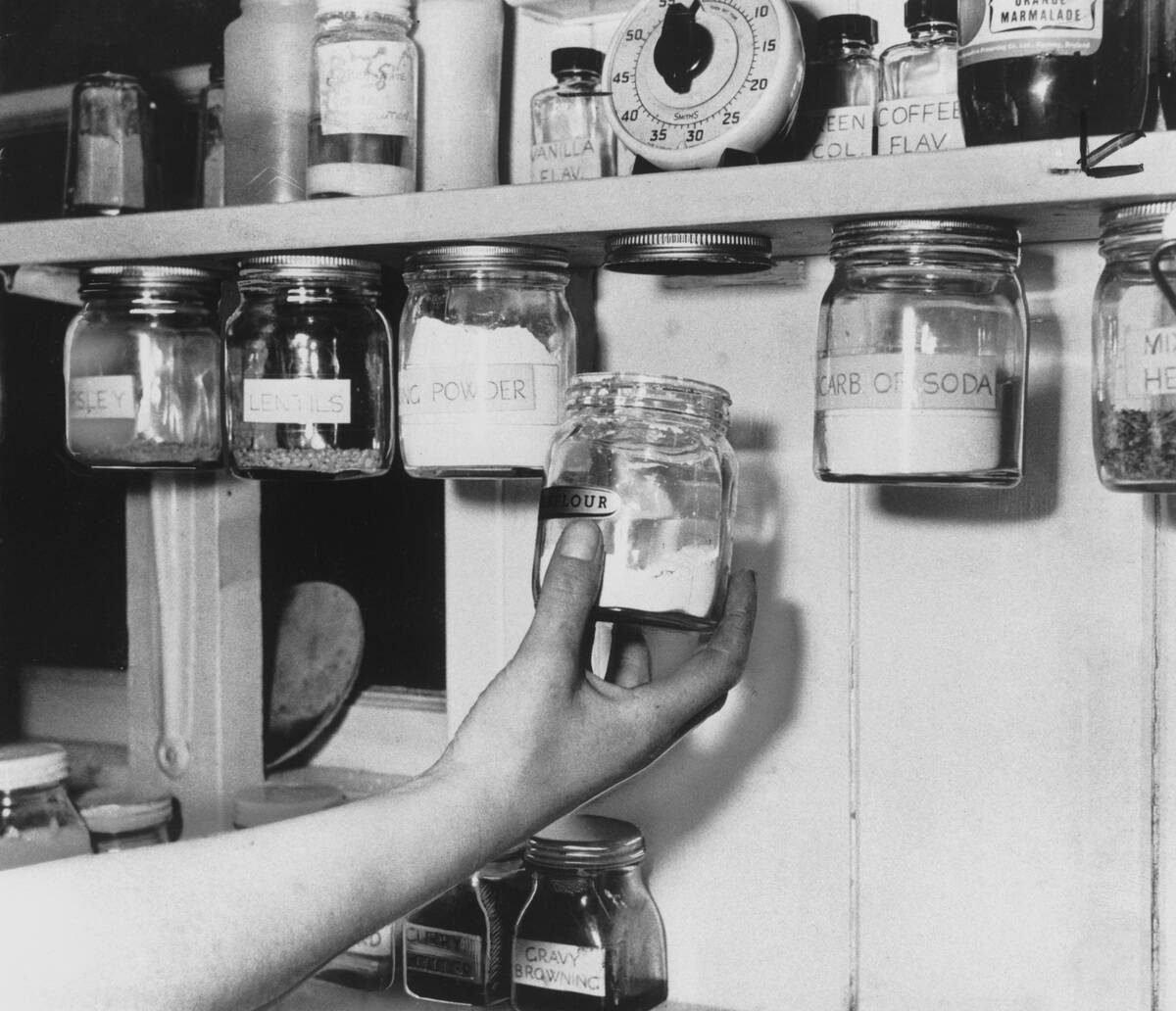 Screw-top jars for the disabled, c1960s