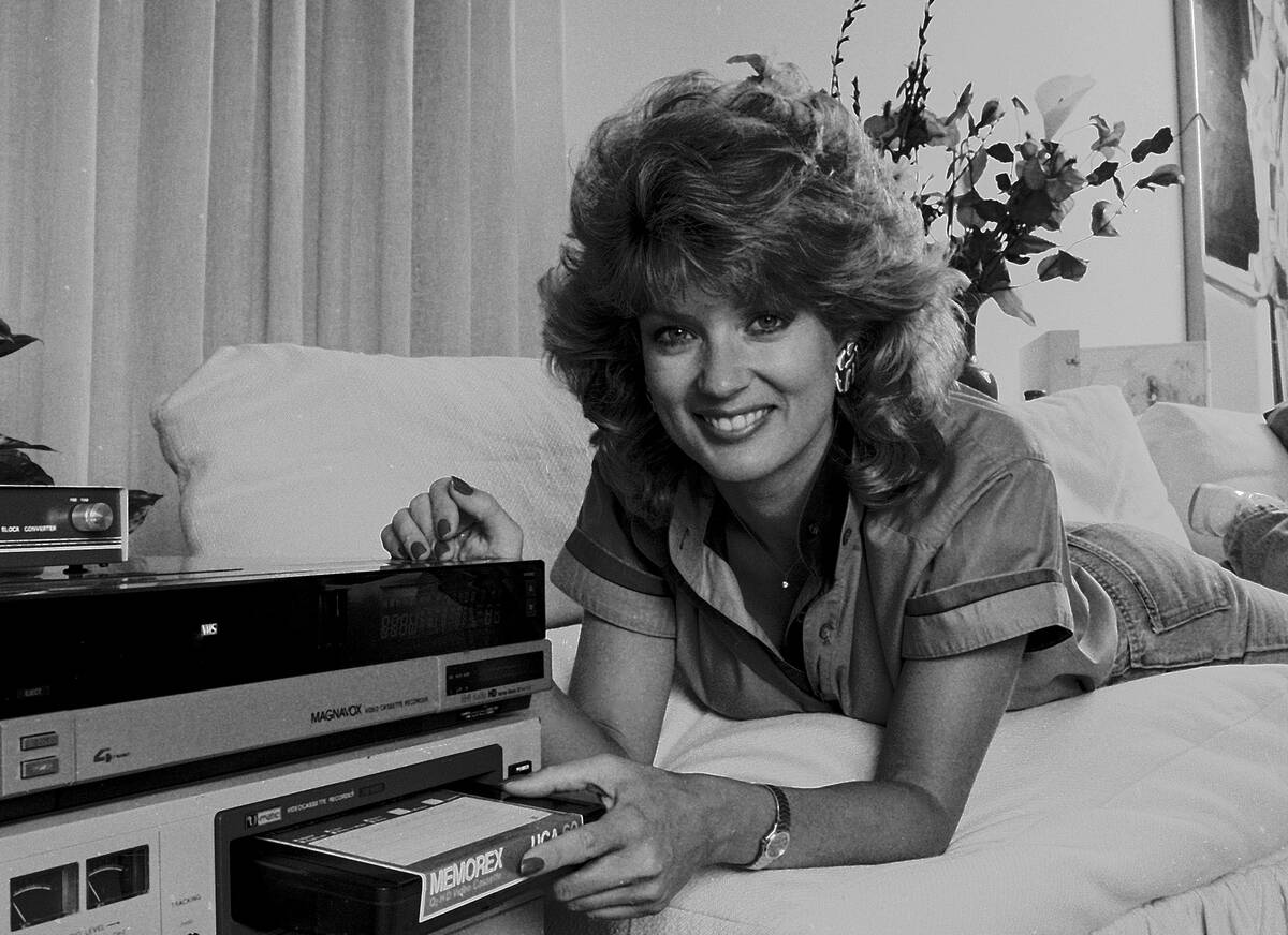 Talk Show Host Mary Hart At Home