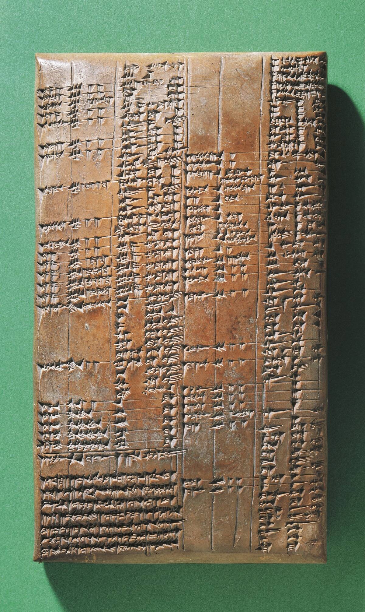 Babylonian syllabary in cuneiform script