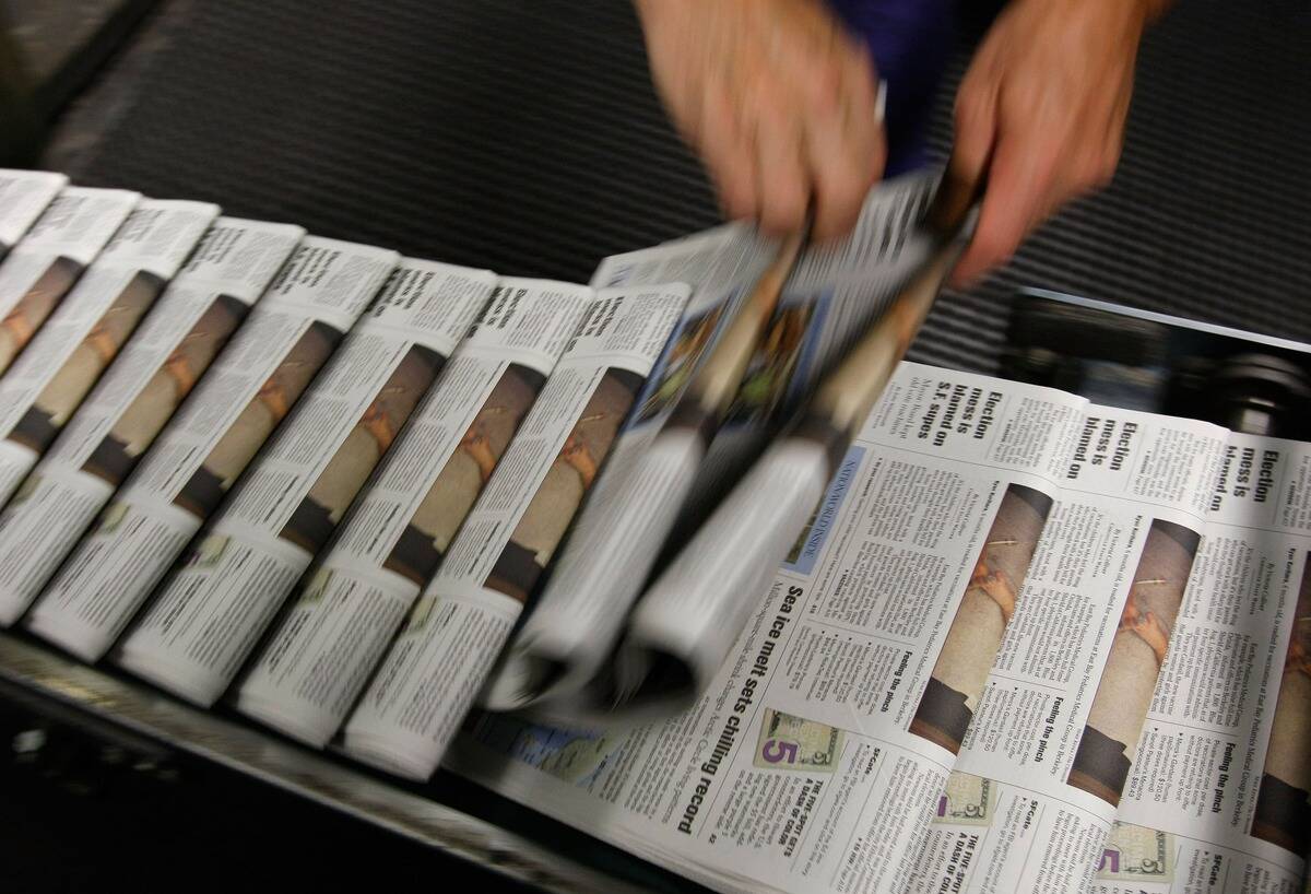 Dwindling Newspaper Sales Echo Through Economy