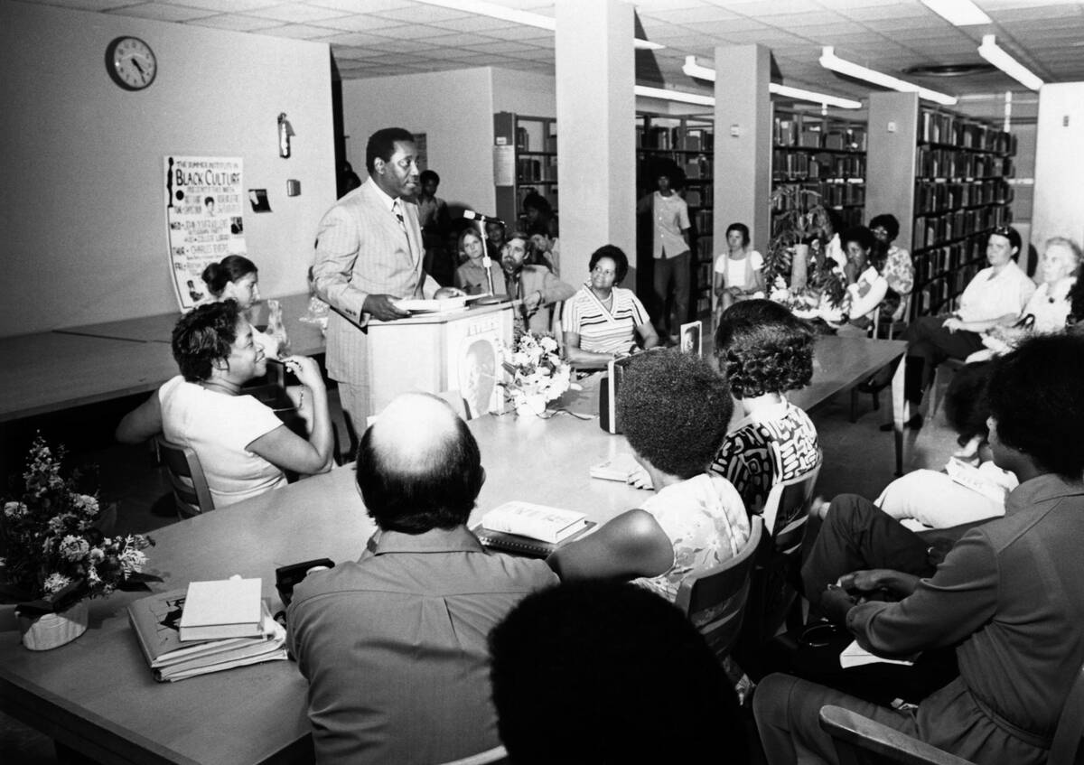 Margaret Walker Alexander attending Book Club event