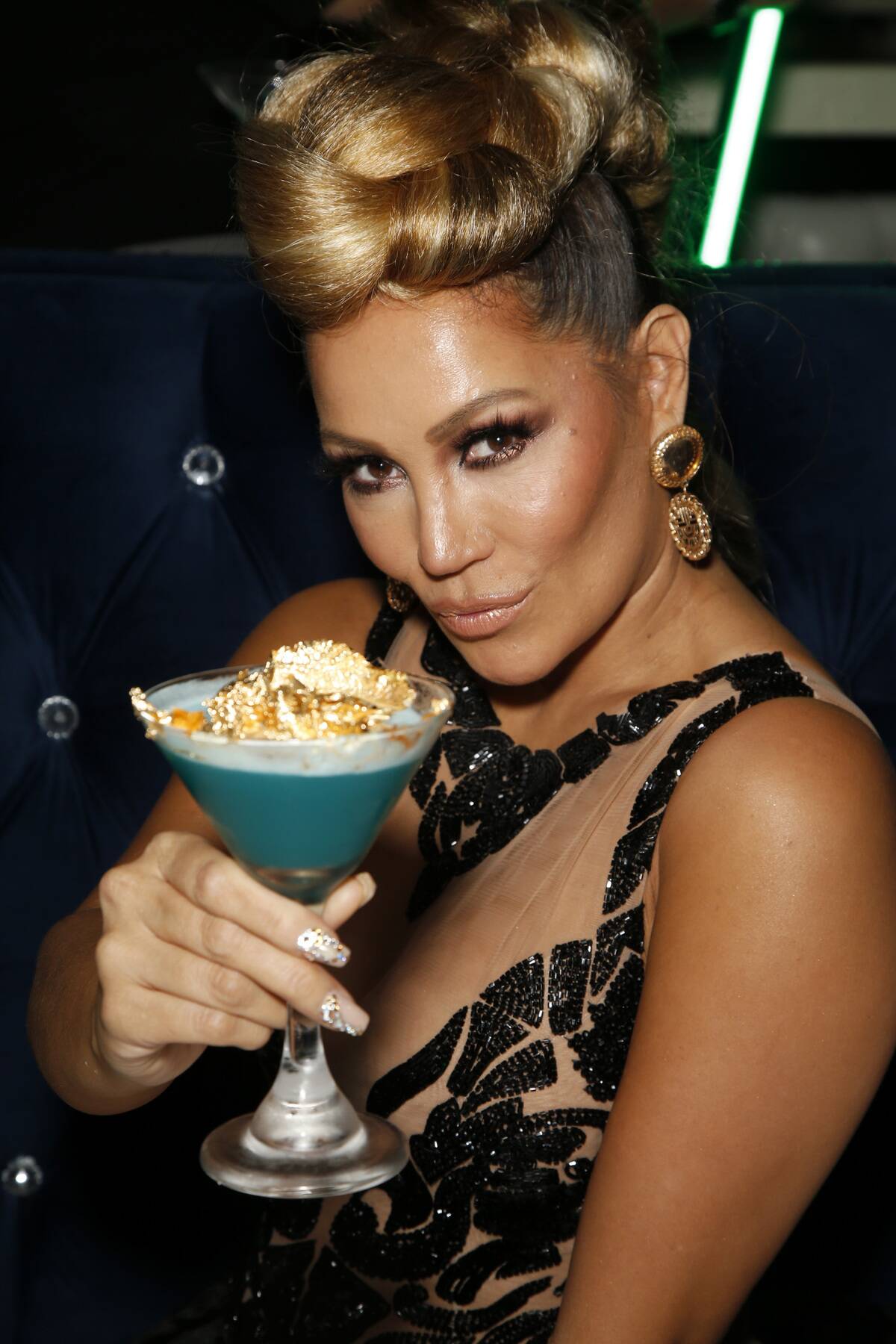 Official Jennifer Lopez Tribute Artist Connie Pena Debuts Her New Music Video For “Clasico”