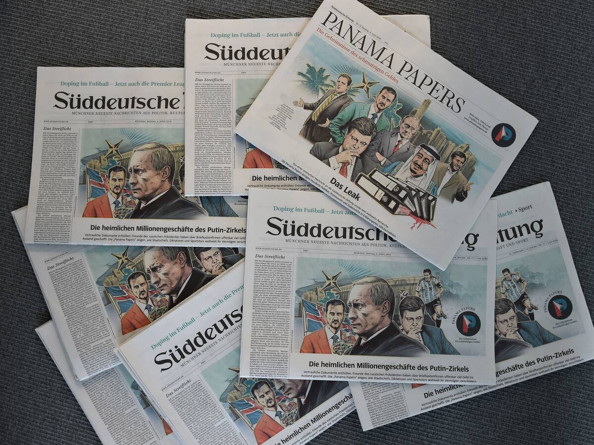 TOPSHOT-GERMANY-PANAMA-TAX-MEDIA-FINANCE