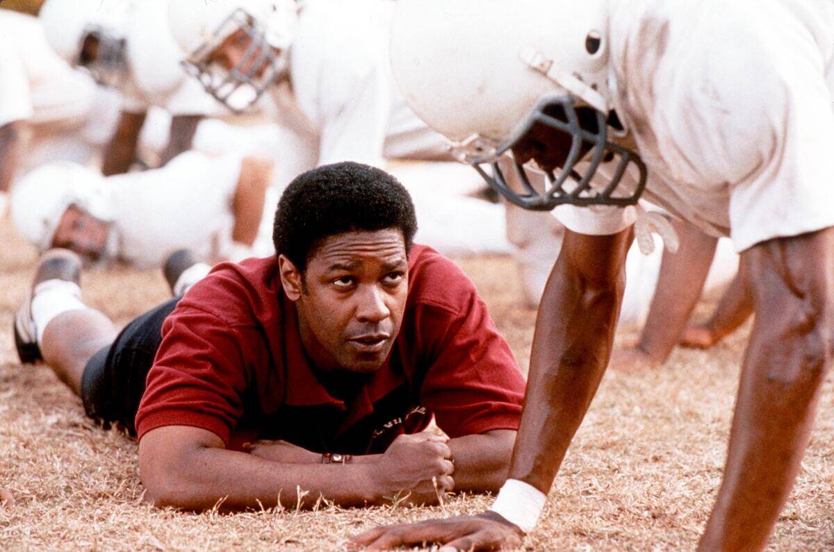 Denzel Washington Stars In Remember The Titans
