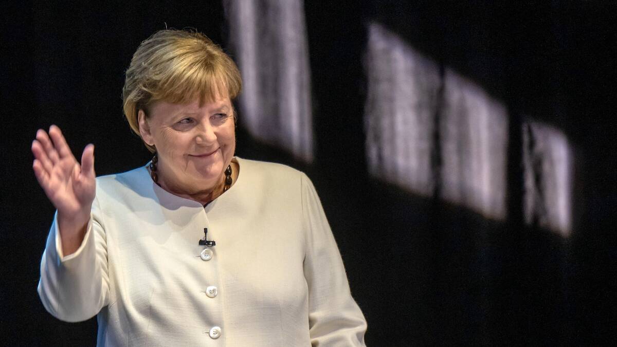 GERMANY-POLITICS-MERKEL-AUTOBIOGRAPHY