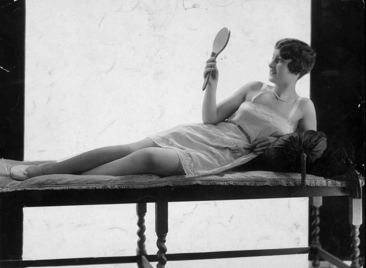 Hand Mirror