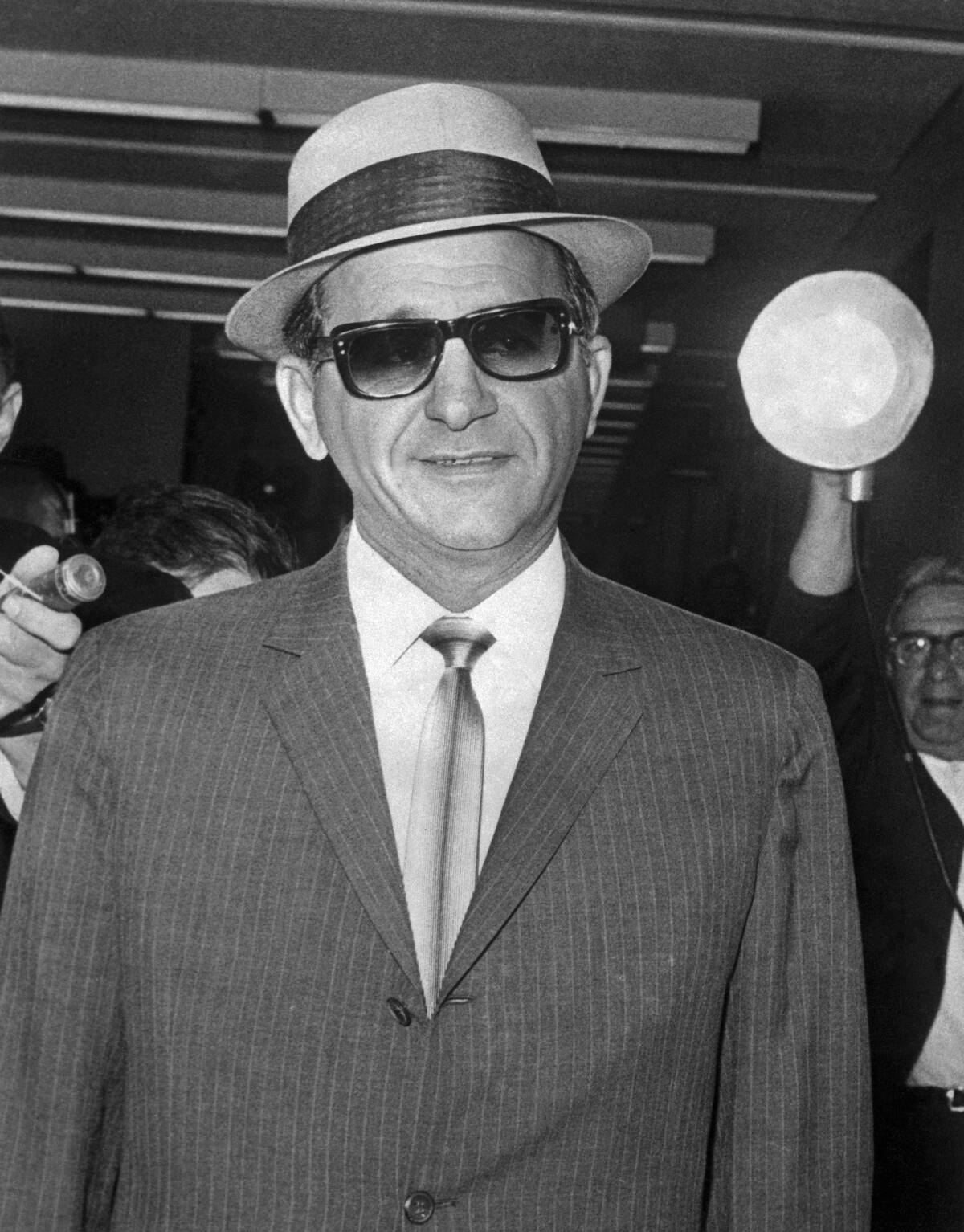 Sam Giancana Arriving in Court