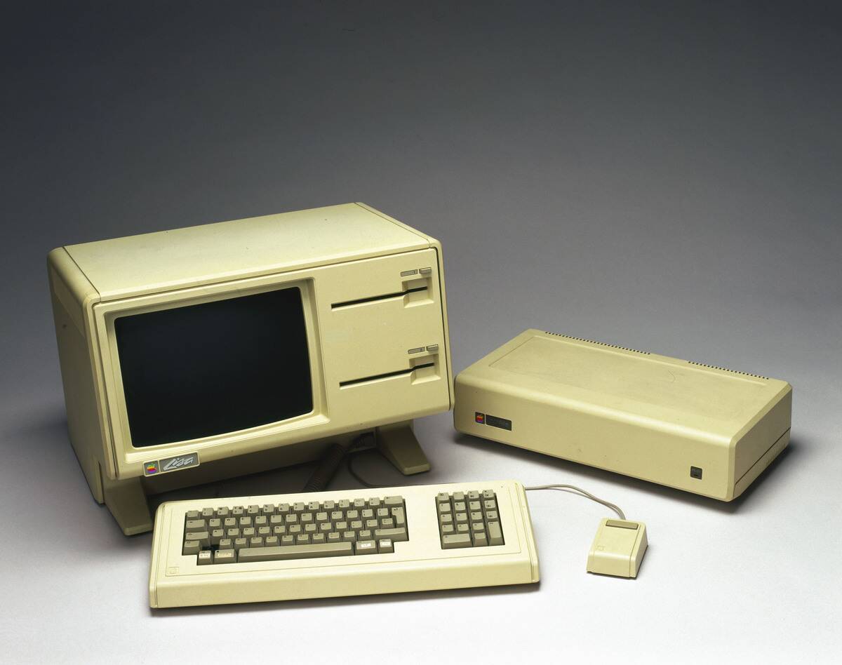 Apple Lisa Personal Computer System, USA, 1984.