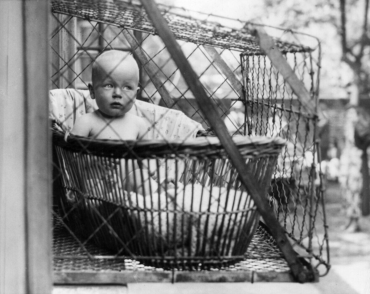 Baby Cage