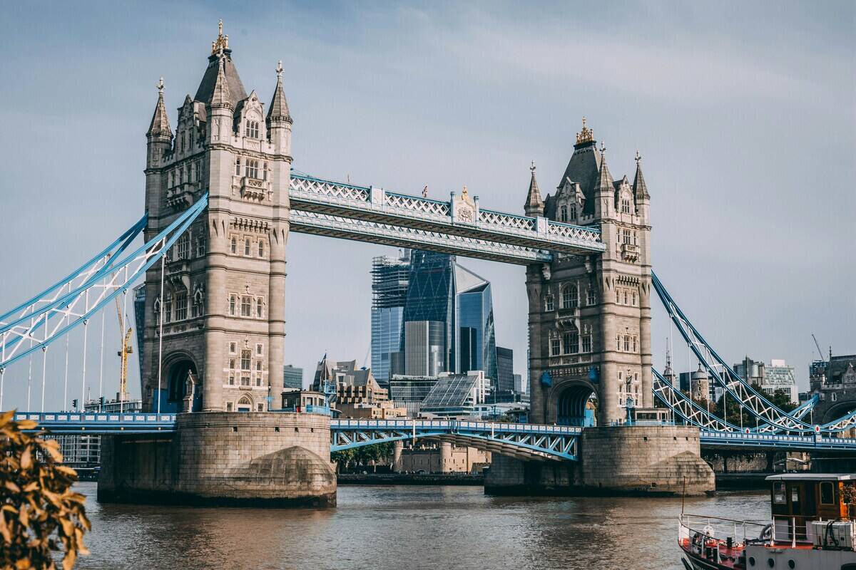 charles-postiaux-Q6UehpkBSnQ-unsplash