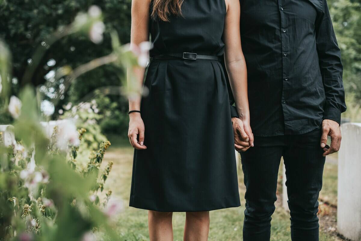 curated-lifestyle-EDcCWPBKwJM-unsplash