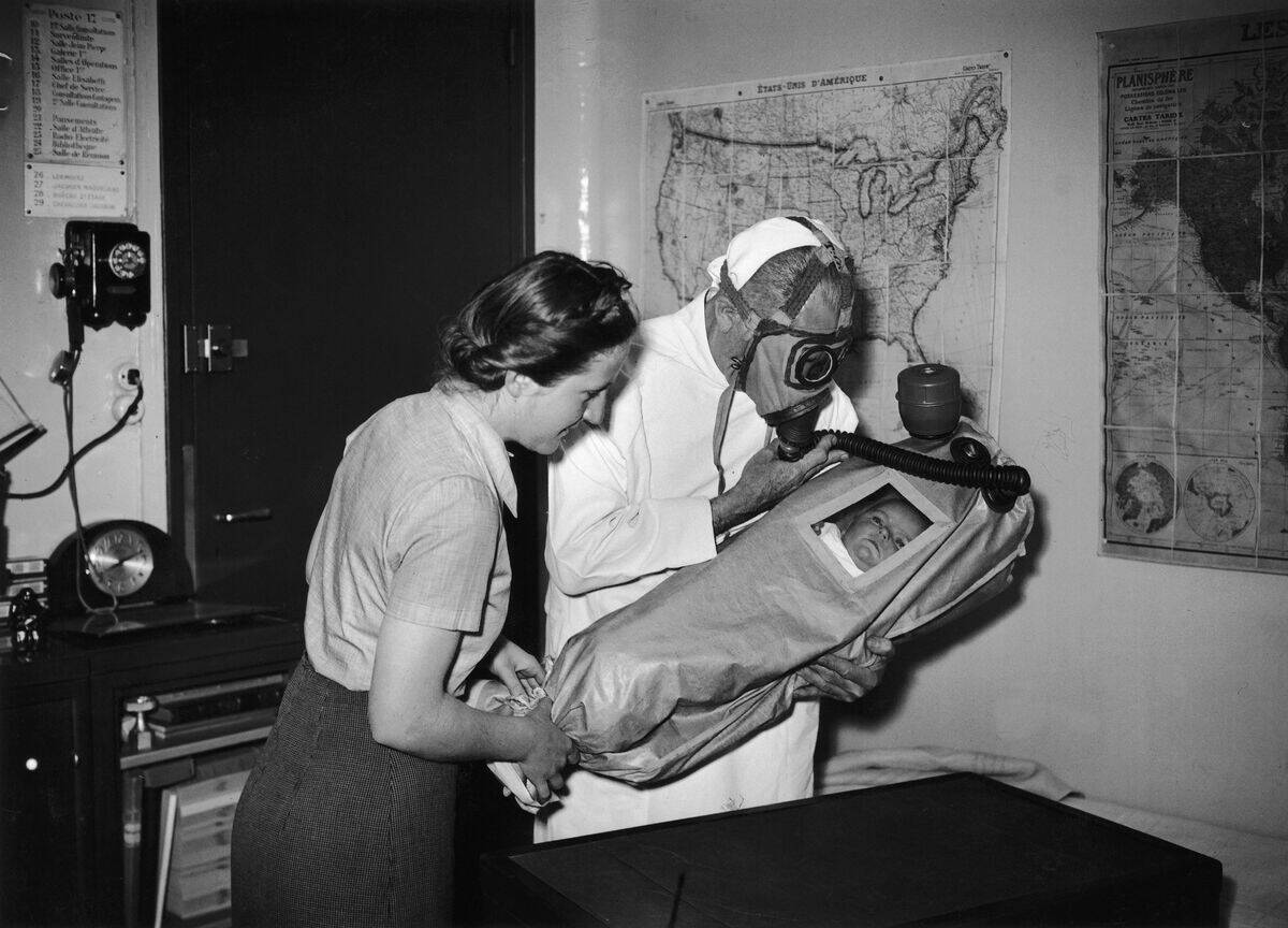 Gas Mask Device For Infants In 1939