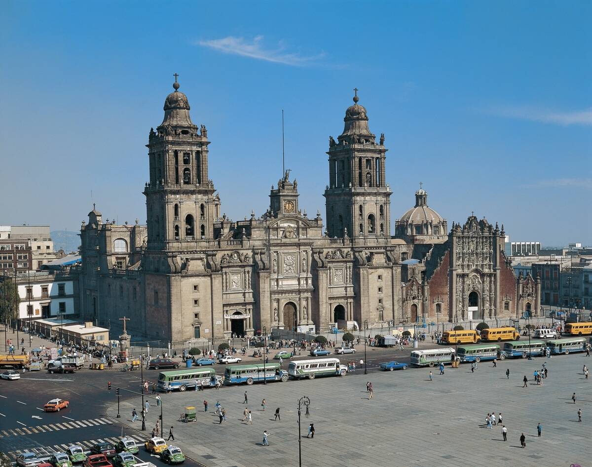 High angle view of a cathedral in a city, Metropolitan Cathedral, Mexico City, Mexico