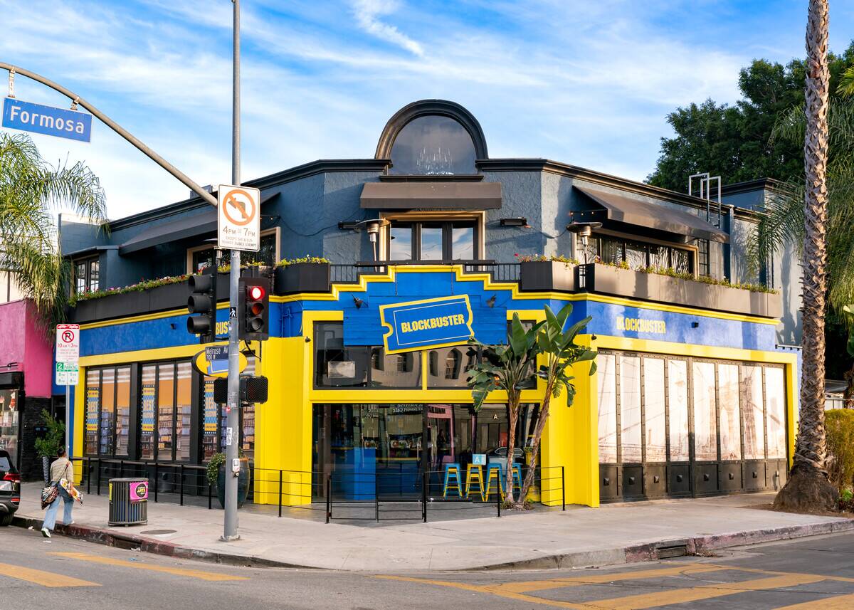 Hollywood Exteriors And Landmarks - 2022