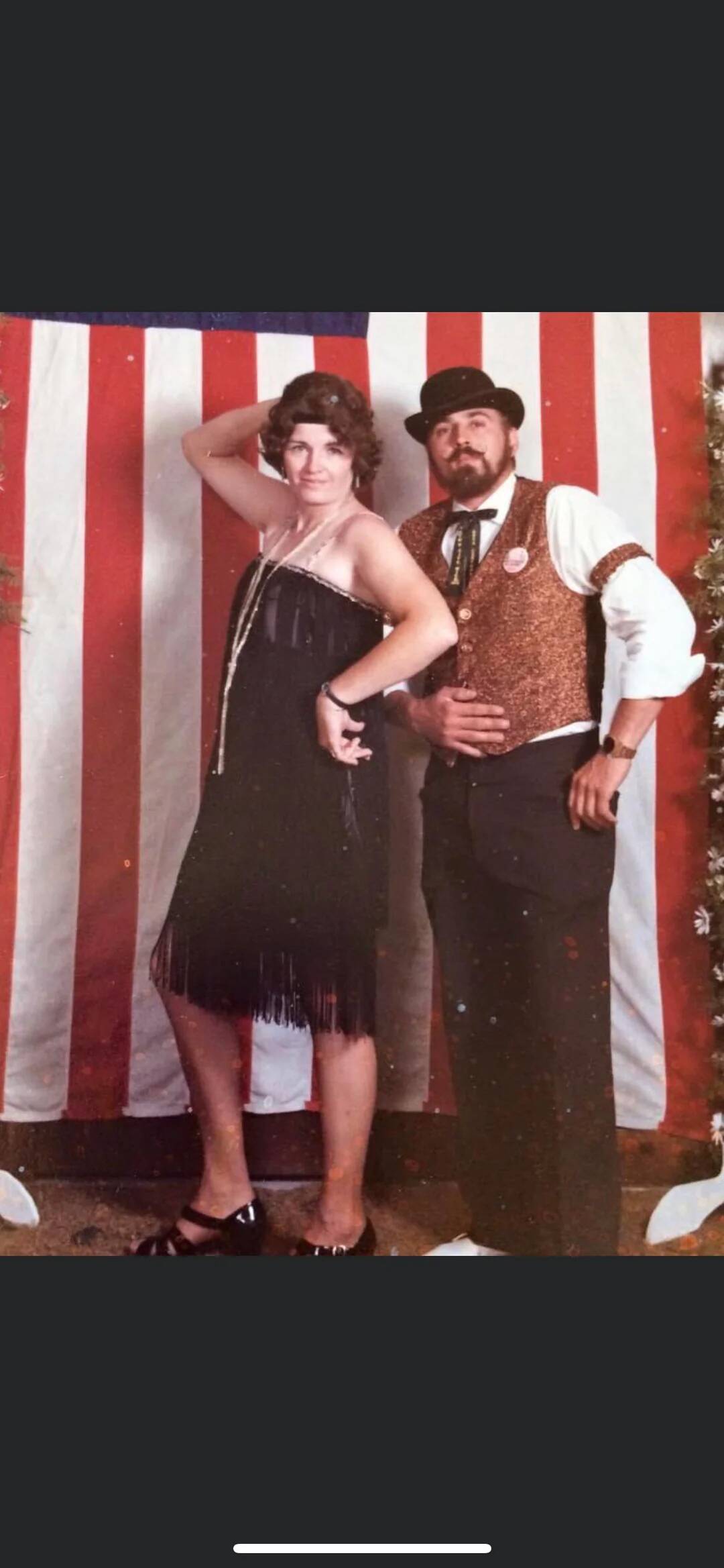 my-parents-in-1976-celebrating-usas-bicentennial-v0-r6vzwo07by0a1