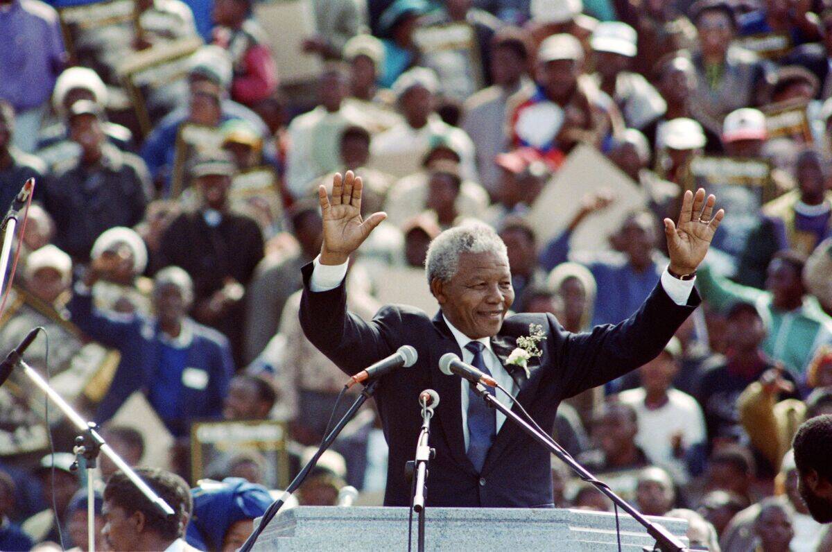 TOPSHOT-SOUTH AFRICA-TAMBO-FUNERAL