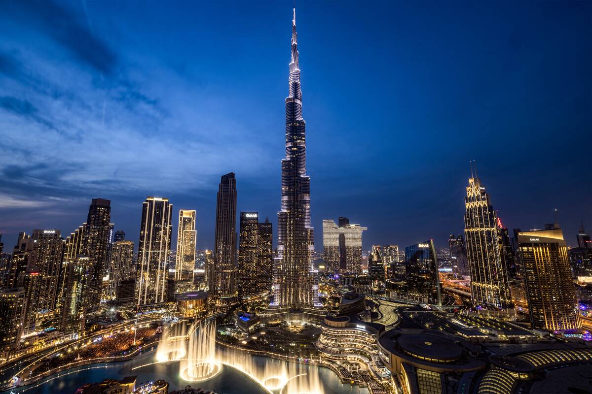 TOPSHOT-UAE-NYE