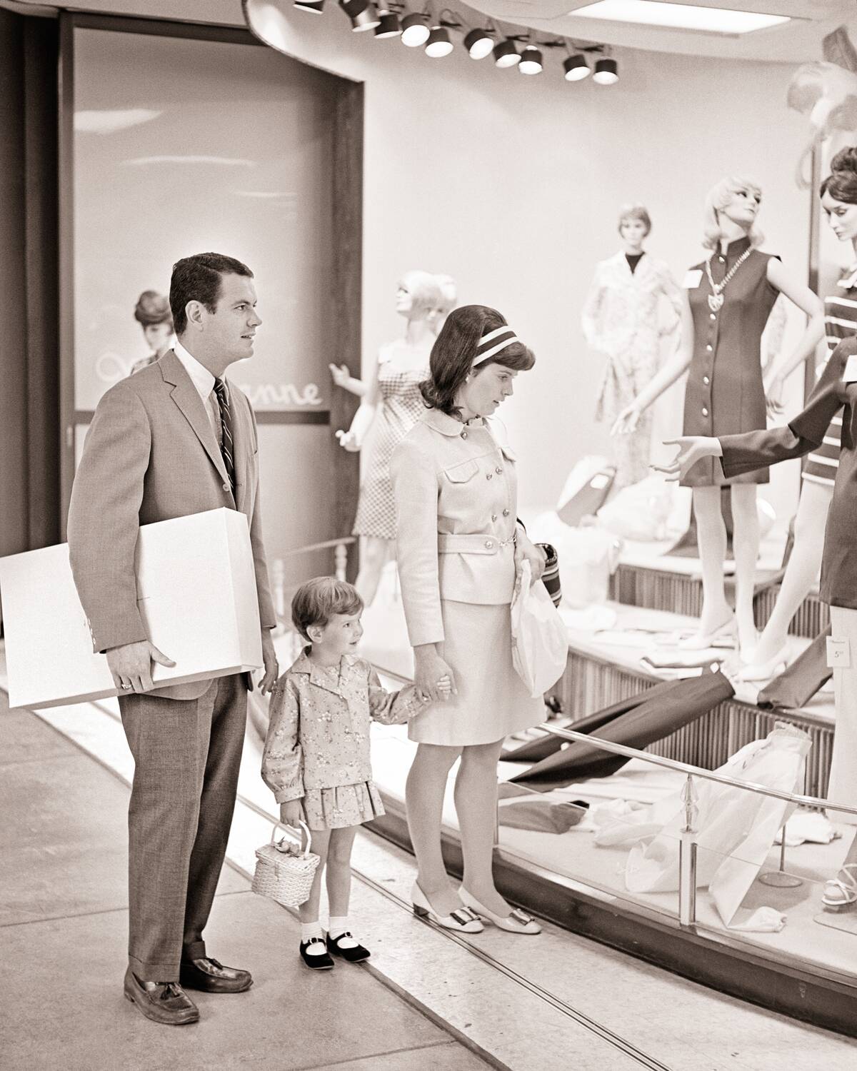 1970s Family Window Shoppin...