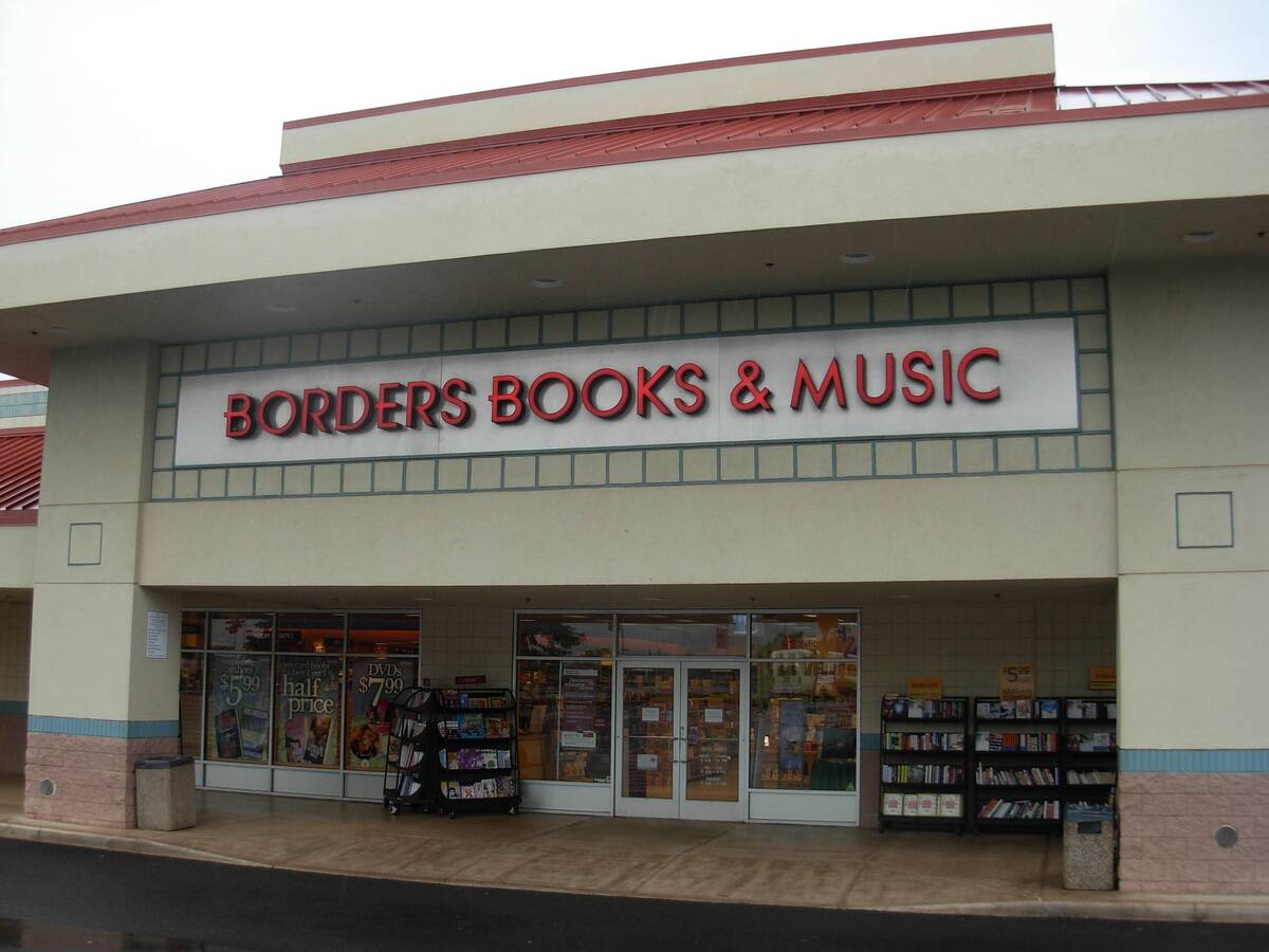 Borders_Bookstore_ Lihue,_Kauai_(2503902404)