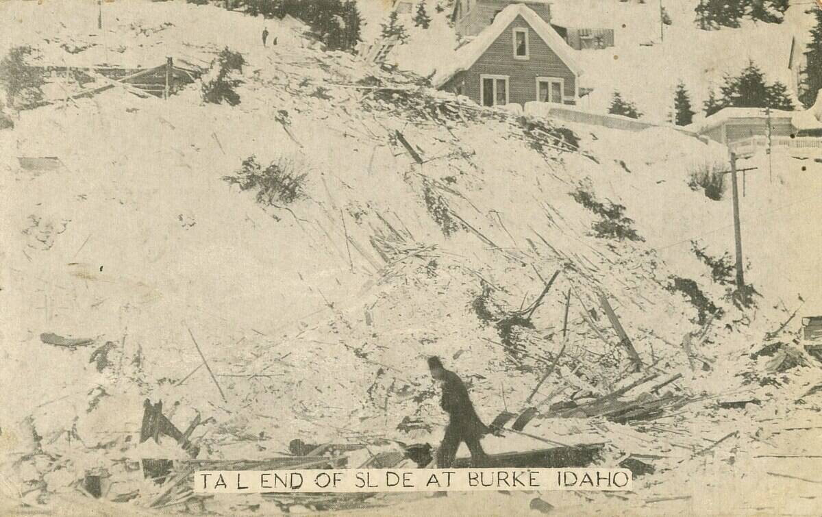 Burke_Slide,_February_28,_1910_ Burke,_Idaho_(43606544101)