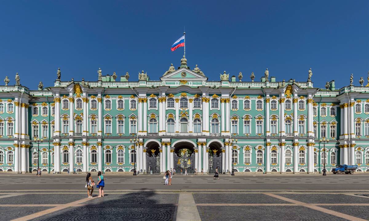 Winter_Palace_Panorama_3