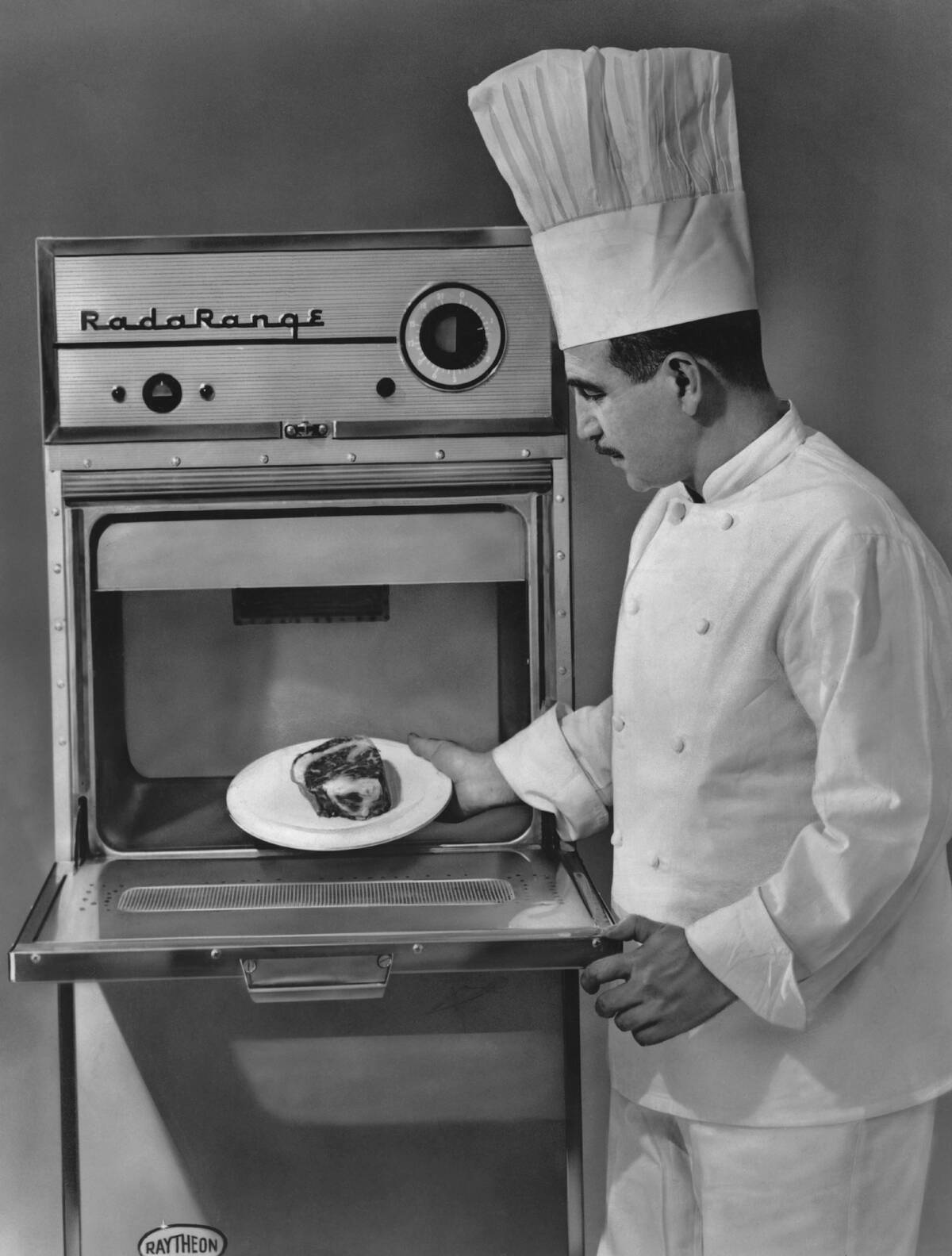 Early Microwave Oven