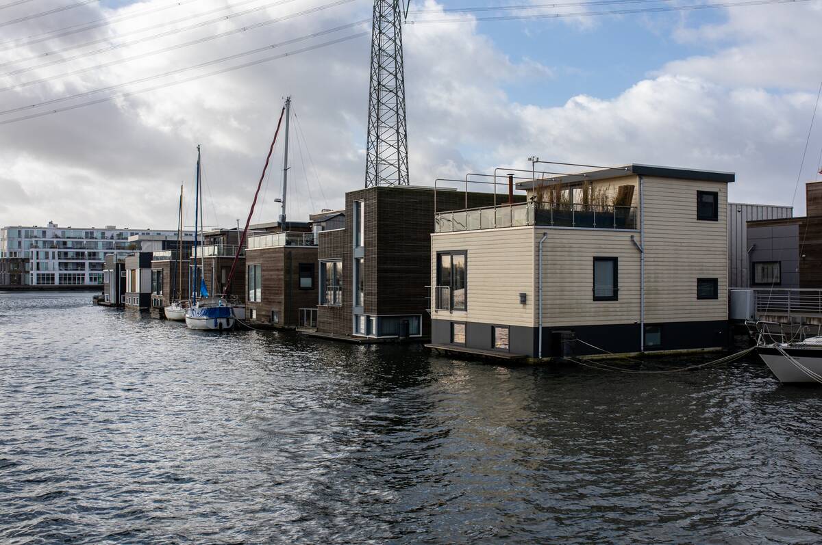 Floating Housed Of Amsterdam