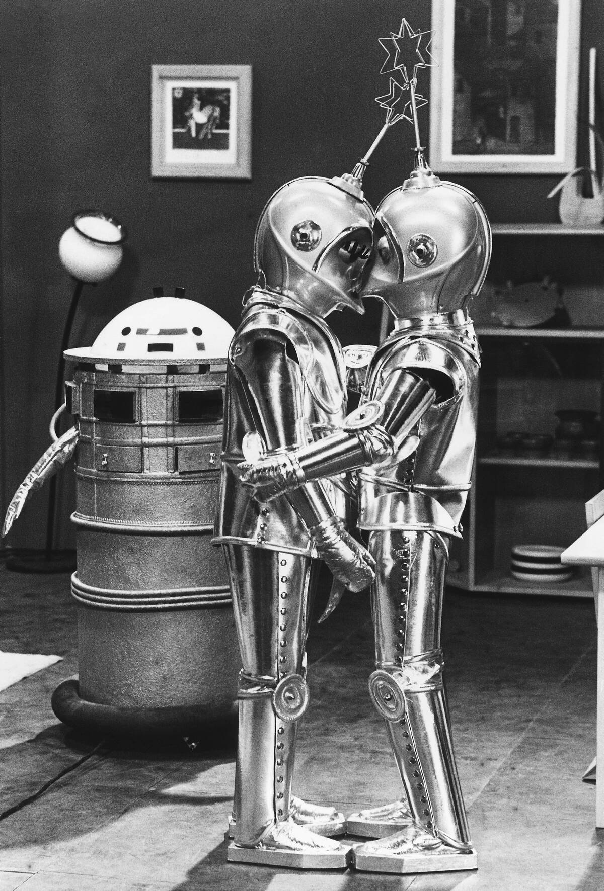Kissing Robots