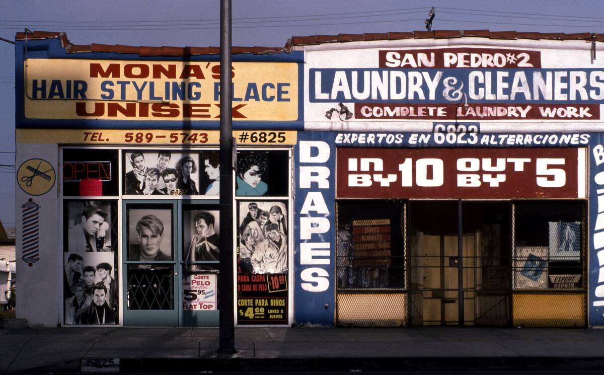 Mona's Hair Styling Place