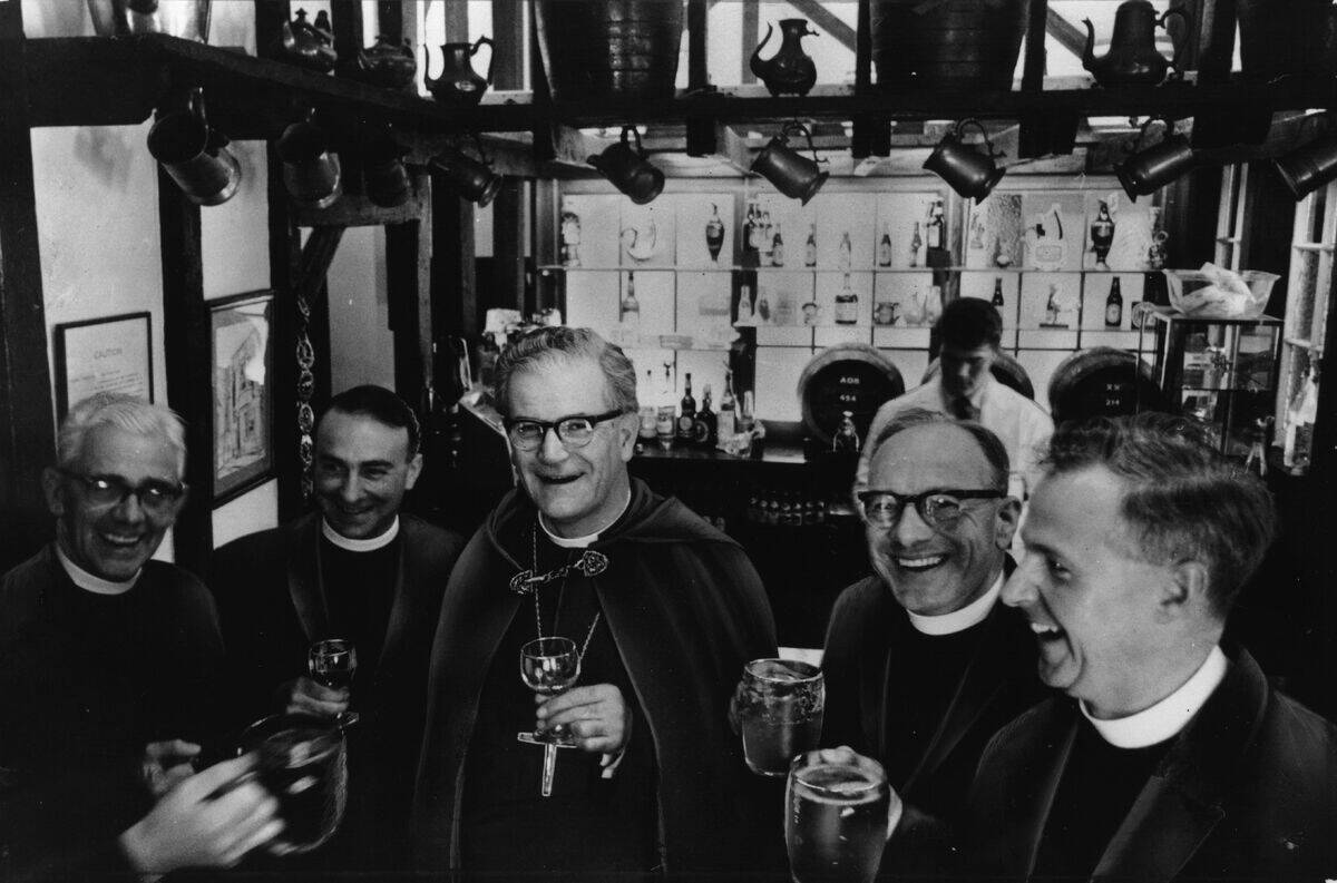 Pub Priests