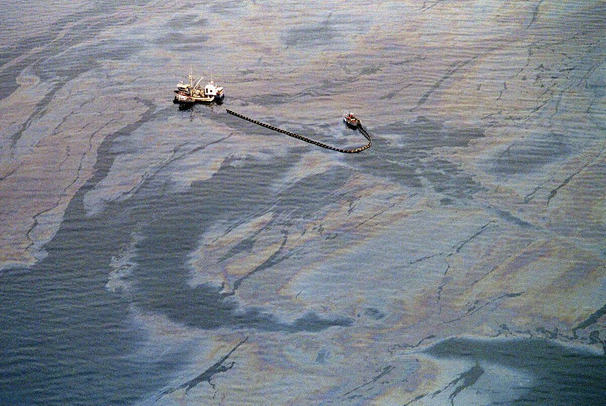 RETRO-EXXON-VALDEZ-USA