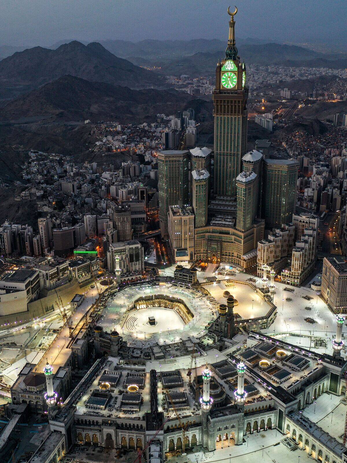 SAUDI-RELIGION-ISLAM-EID-HEALTH-VIRUS