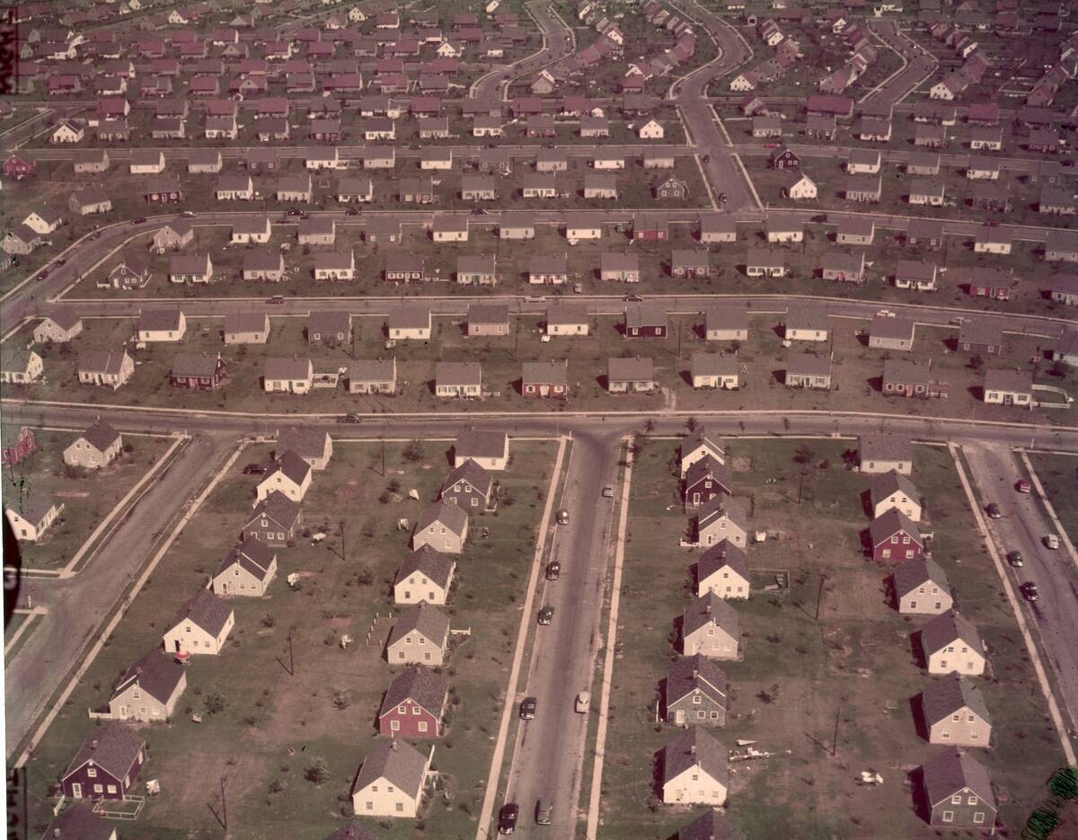 Symmetrical Suburb