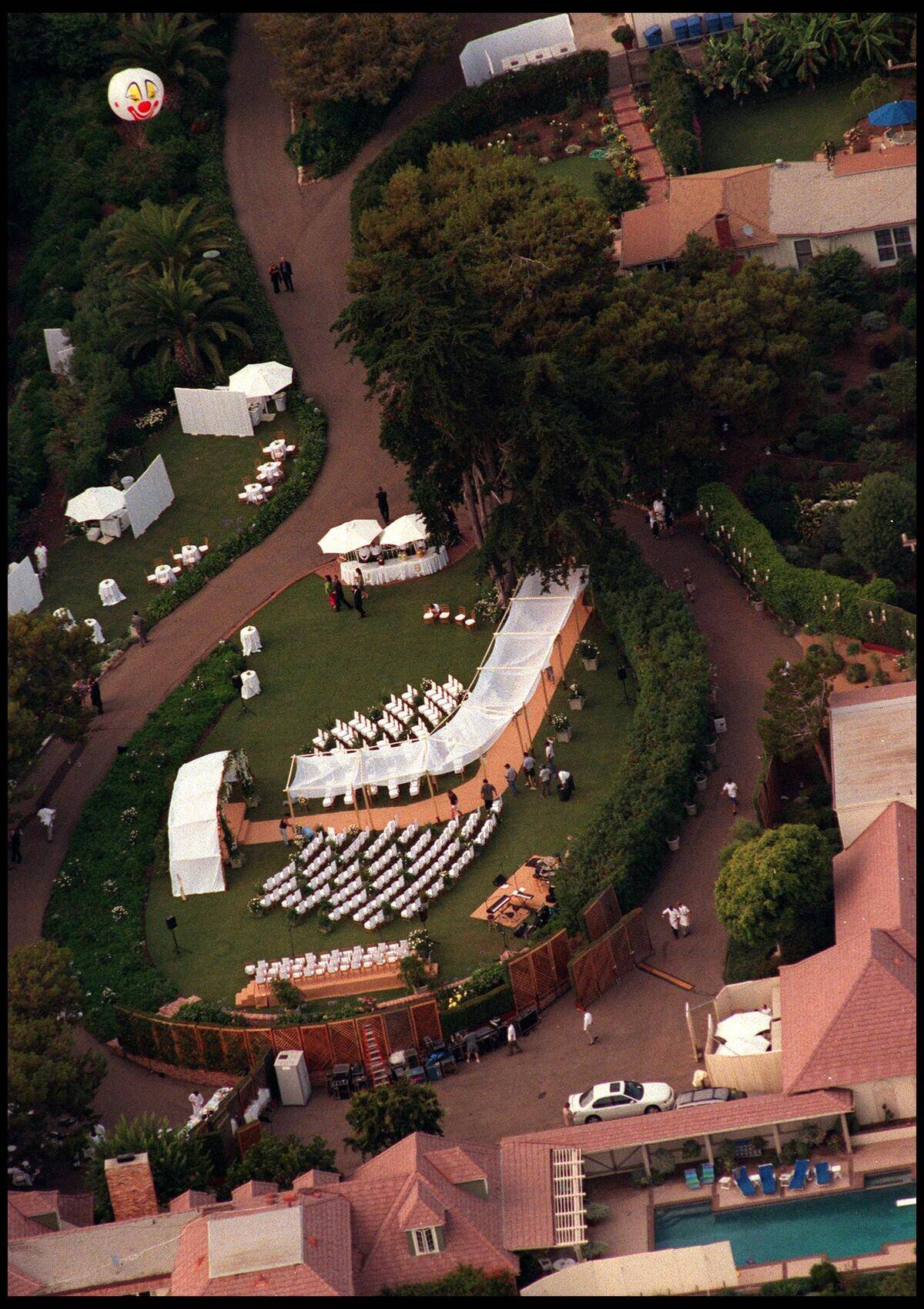 37496803pitt_20000730_00064.jpg