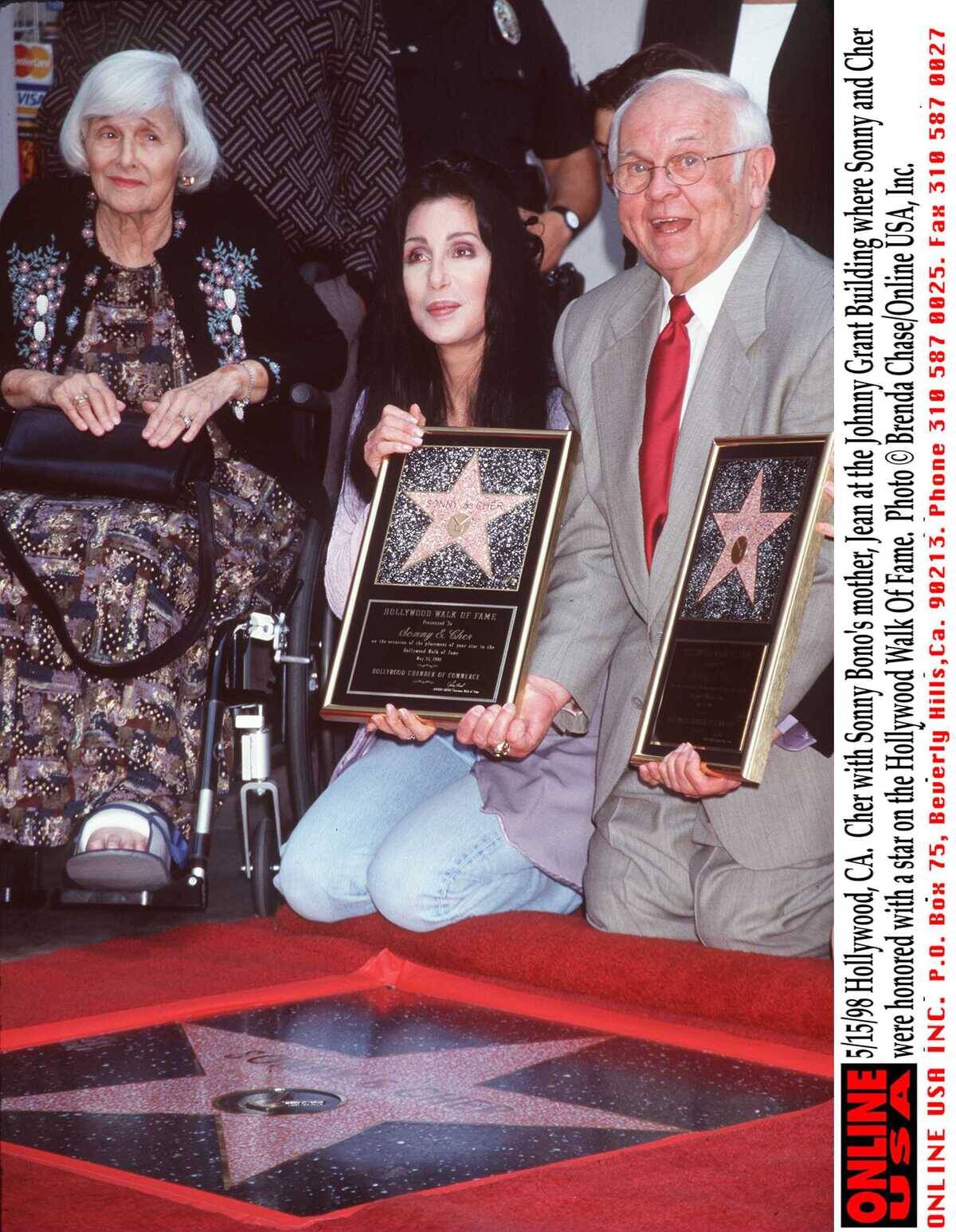 5/15/98 Hollywood, CA. Cher with Sonny Bono's mother, Jean at the Johnny Grant Building where Sonny