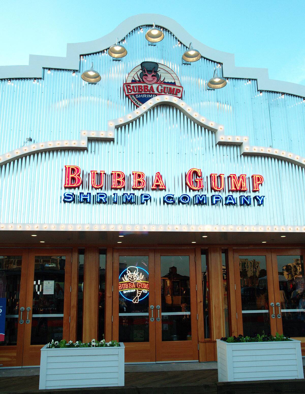 Bubba Gump Shrimp Launch Party - Arrivals